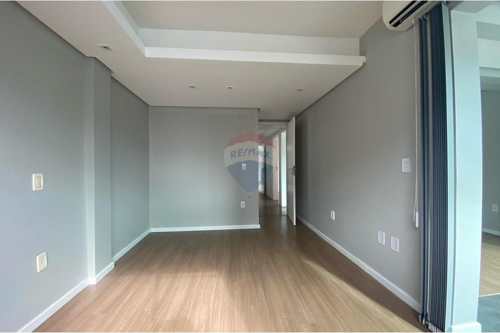 Cobertura - Alugar - Santa Maria , Rio Grande do Sul - WhatsApp Image 2025-06-03 at 11.42.35 (1).jpeg - 610451013-92