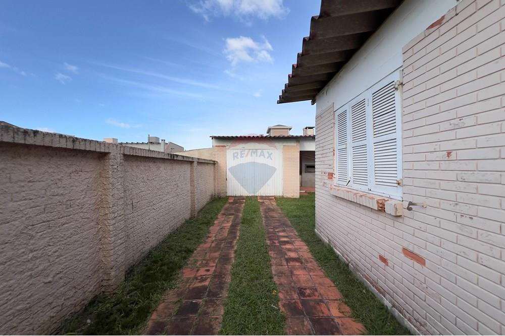 Casa - Venda - Xangri-lá , Rio Grande do Sul - f2b8d6be-488a-4527-83c6-87bc586047aa.jpg - 612671028-47