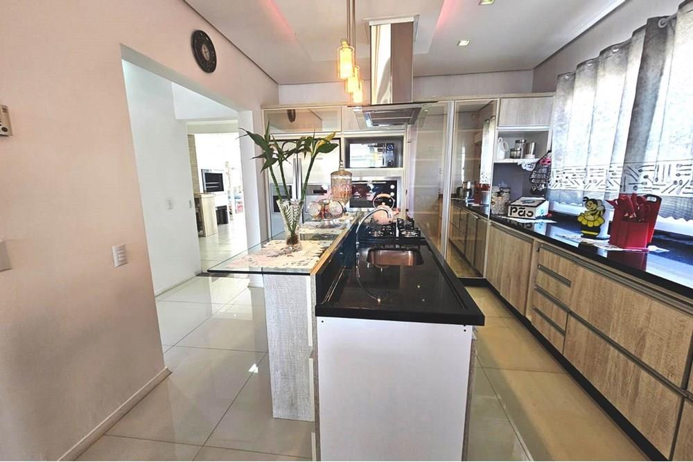 Sobrado - Venda - Esteio , Rio Grande do Sul - WhatsApp Image 2025-01-20 at 16.26.47 (1).jpeg - 612561001-271