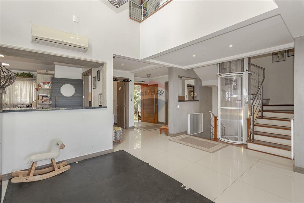 Casa - Venda - Porto Alegre , Rio Grande do Sul - 69 - 612481038-48