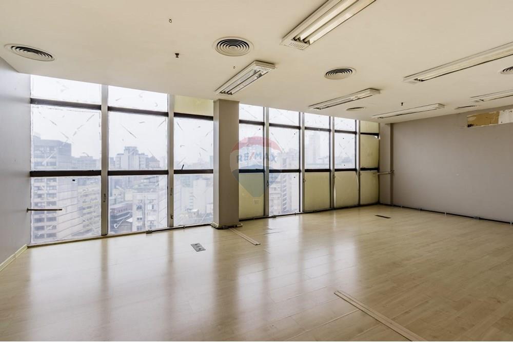 Cj. Comercial/ Sala - Venda - Porto Alegre , Rio Grande do Sul - WhatsApp Image 2025-10-02 at 10.07.30 (3).jpeg - 612511065-1