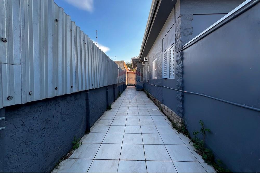 Casa Comercial - Venda - São Leopoldo , Rio Grande do Sul - Garagem 1.jpg - Garagem - 610461003-19