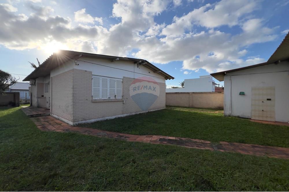 Casa - Venda - Xangri-lá , Rio Grande do Sul - 3d33b3ce-6716-4862-884e-d5f249a5b86a.jpg - 612671028-47