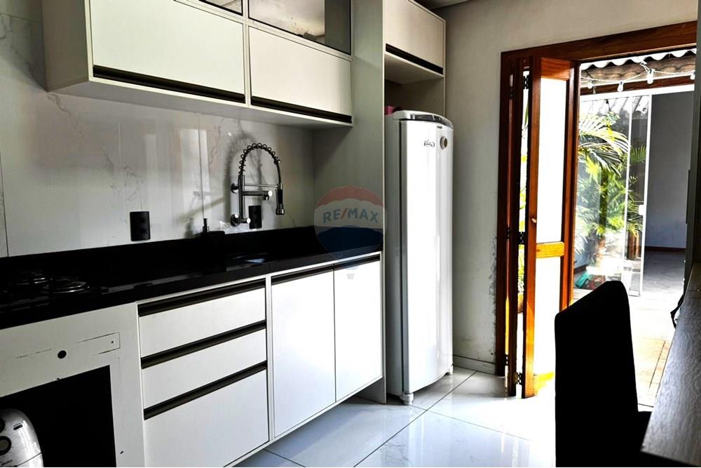 Casa - Venda - Canoas , Rio Grande do Sul - WhatsApp Image 2025-06-01 at 11.52.33 (12).jpeg - 610241012-184