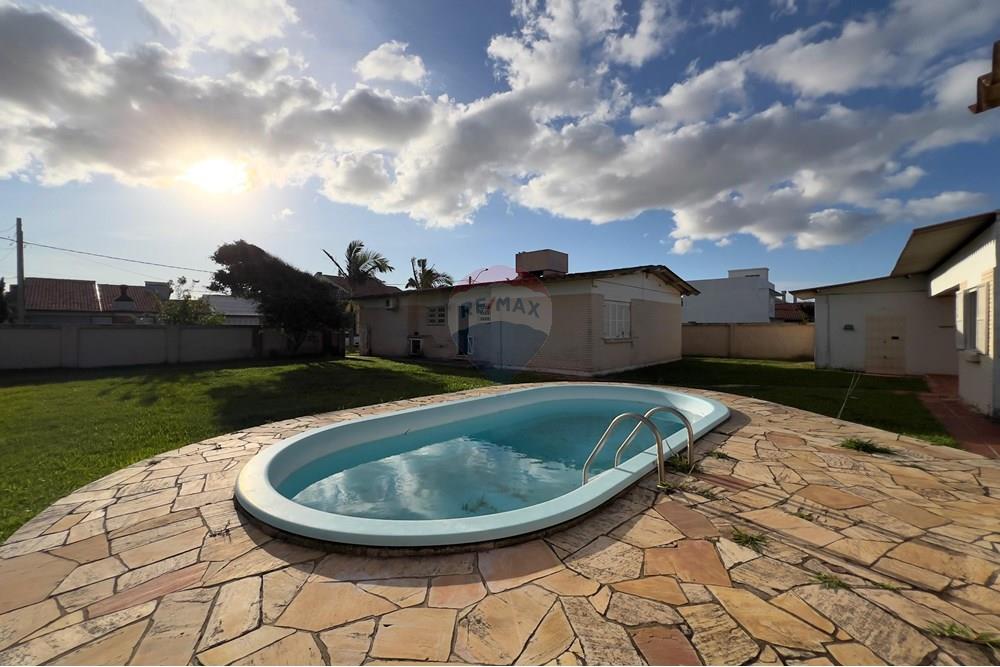 Casa - Venda - Xangri-lá , Rio Grande do Sul - 5a6c7ca4-e864-4ccb-b38a-a9e1b7bb6b40 (1).jpg - 612671028-47