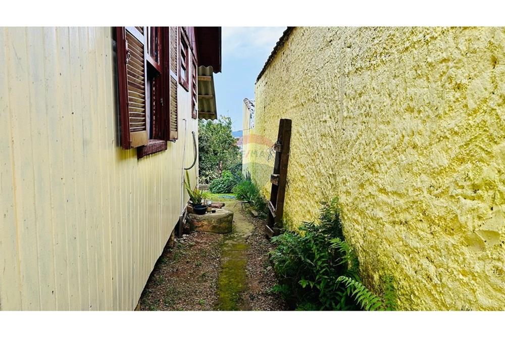 Casa - Venda - Guaíba , Rio Grande do Sul - 963e8505-69af-4b2b-8eb2-f2b66ba119b6.jpg - 612781018-8