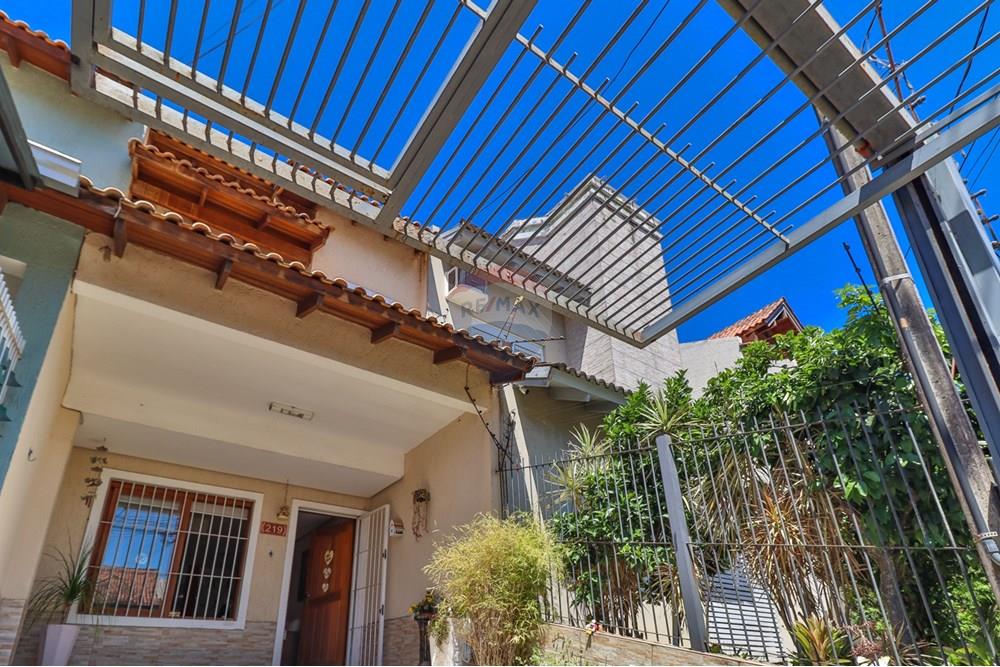 Sobrado - Venda - Porto Alegre , Rio Grande do Sul - 1760119943900.jpg - 610101028-7