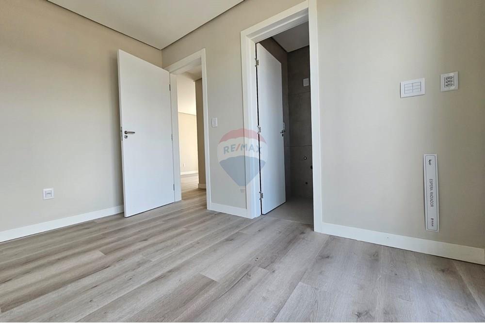 Apartamento - Venda - Gramado , Rio Grande do Sul - 7bdd8b35-ec52-456b-accf-952f23e4b892.jpeg - 610131005-49