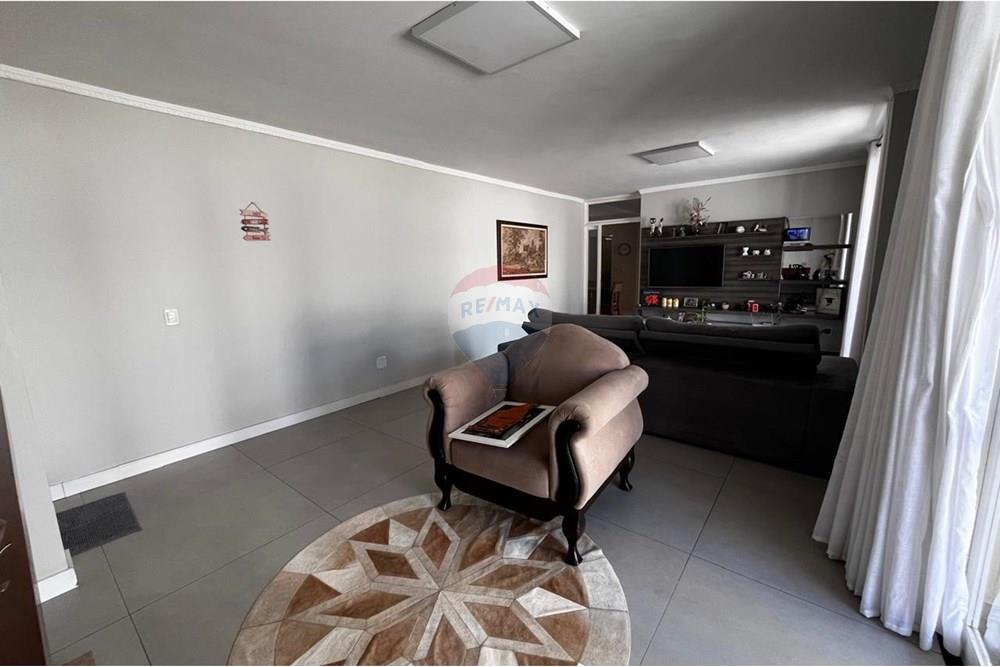 Casa - Venda - Passo Fundo , Rio Grande do Sul - WhatsApp Image 2025-08-28 at 14.05.40 (2).jpeg - 612721013-65