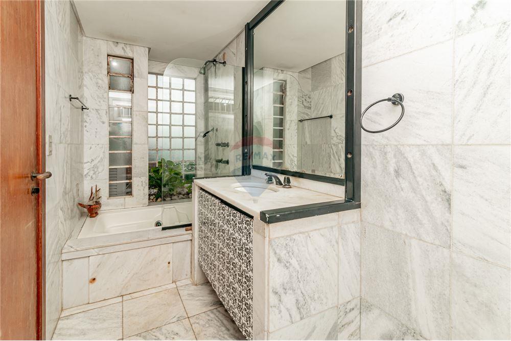 Casa - Venda - Porto Alegre , Rio Grande do Sul - 53 - 612521044-39