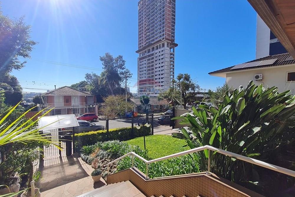 Apartamento - Venda - Passo Fundo , Rio Grande do Sul - Escadaria do Hall.jpg - 610271096-11