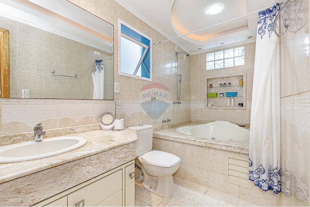 Casa - Venda - Porto Alegre , Rio Grande do Sul - EDITADAS CASA Av. Eng. José Maria de Carvalho, 94 - 06.11.24-23.jpg - 612481038-43