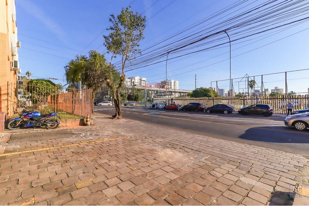 Apartamento - Venda - Porto Alegre , Rio Grande do Sul - WhatsApp Image 2025-08-04 at 15.30.52 (2).jpeg - 610371016-36