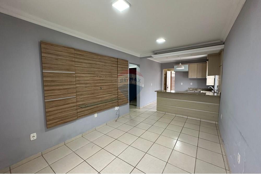 Casa - Alugar - Santa Maria , Rio Grande do Sul - WhatsApp Image 2025-09-22 at 13.34.19 (1).jpeg - 610471003-126