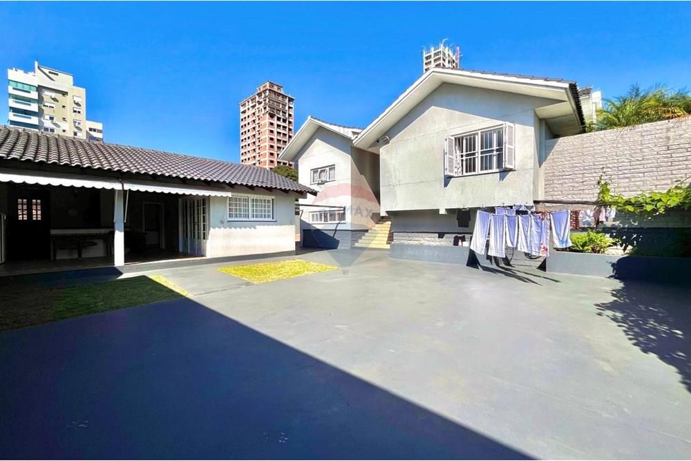 Casa - Venda - Passo Fundo , Rio Grande do Sul - WhatsApp Image 2025-05-08 at 08.37.32 (7).jpeg - 612721013-46