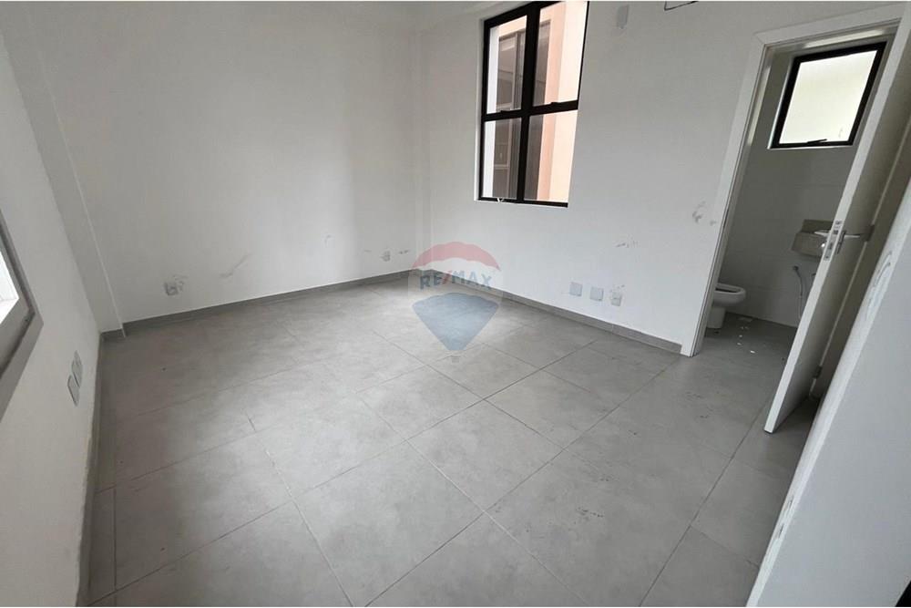 Ponto Comercial/ Loja - Alugar - Santa Maria , Rio Grande do Sul - WhatsApp Image 2025-05-28 at 10.03.08 (4).jpeg - 610451013-45