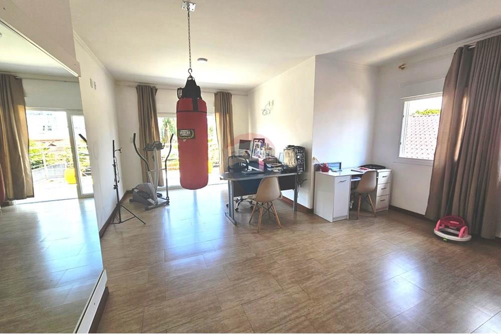 Sobrado - Venda - Esteio , Rio Grande do Sul - WhatsApp Image 2025-01-20 at 16.27.04 (1).jpeg - 612561001-271