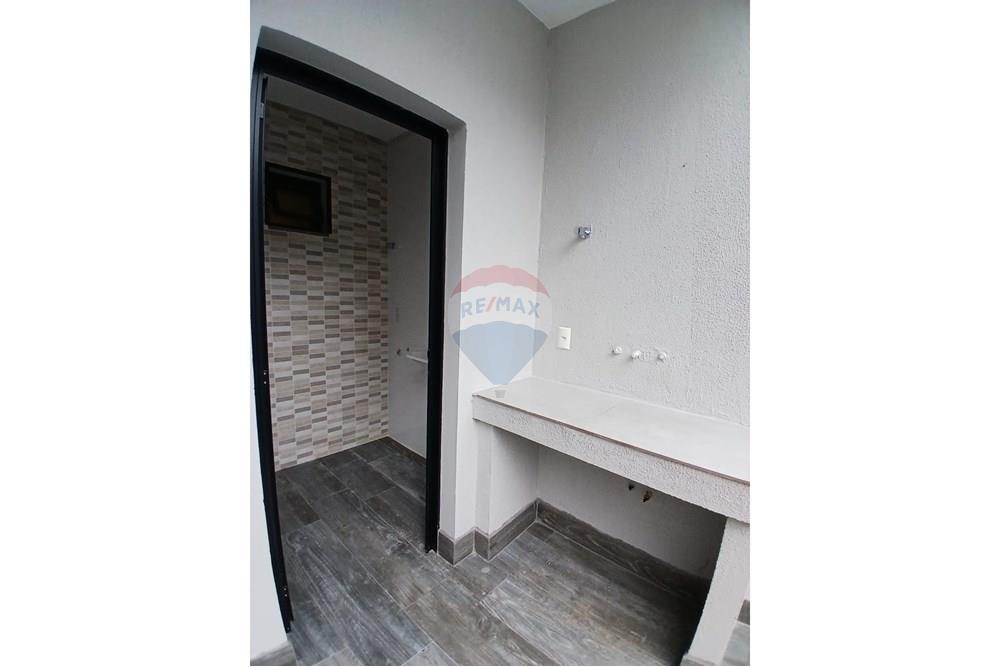 Sobrado - Venda - Cachoeirinha , Rio Grande do Sul - WhatsApp Image 2025-04-08 at 14.32.36 (2).jpeg - 610381012-232