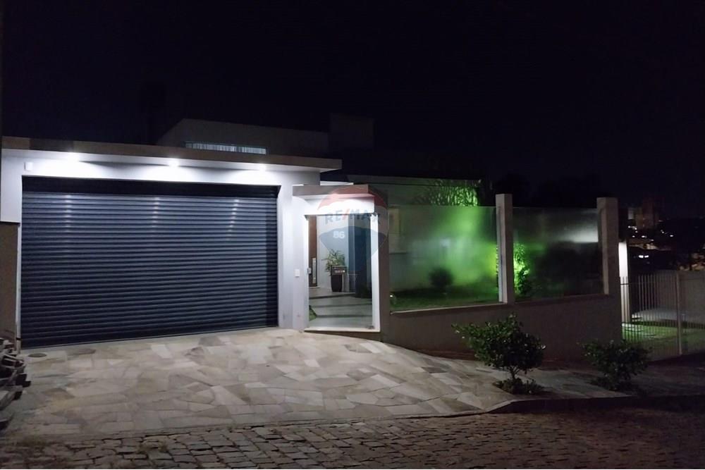 Casa - Venda - Carazinho , Rio Grande do Sul - 04f3ad5e-8218-4590-8733-22c509bda9ab.jpg - 612701042-54