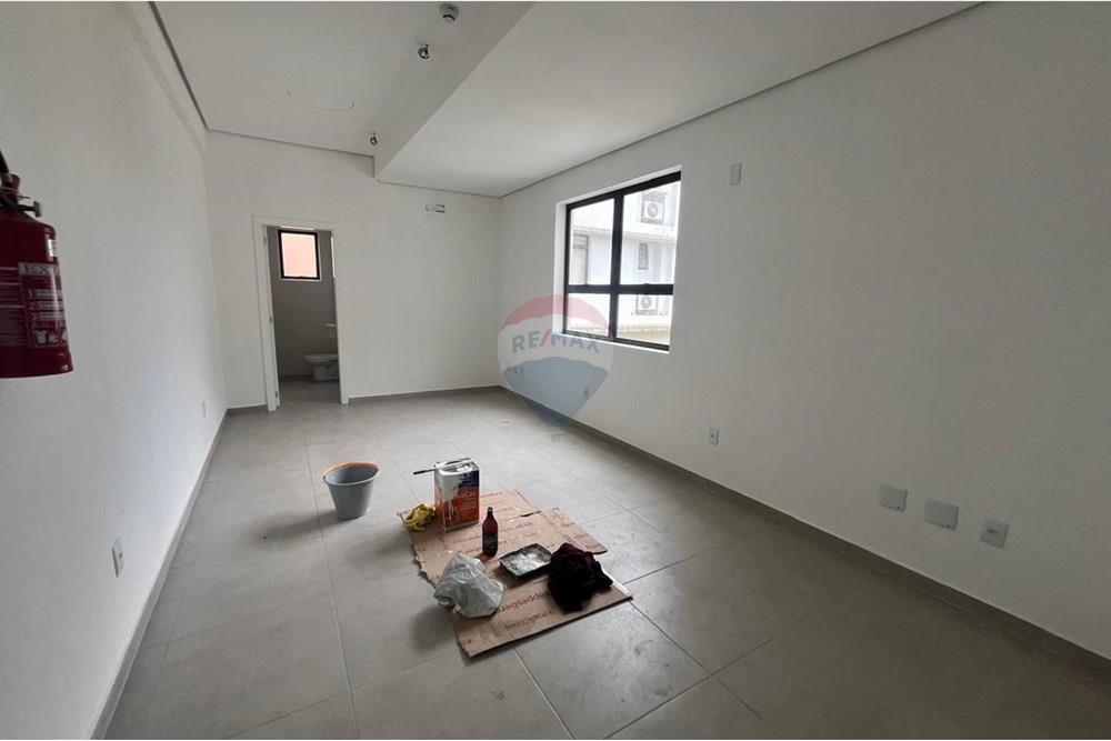 Ponto Comercial/ Loja - Alugar - Santa Maria , Rio Grande do Sul - WhatsApp Image 2025-05-28 at 10.03.11 (2).jpeg - 610451013-45