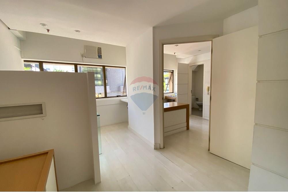 Cj. Comercial/ Sala - Venda - Porto Alegre , Rio Grande do Sul - IMG_5146.jpeg - 610291021-163