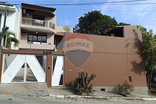 Alugar-Casa-Rua Doutor Justiniano Martins de Azambuj , 135  - Reserva Mata da Praia  - Mata da Praia , Vitória , Espírito Santo , 29066210-620131002-538