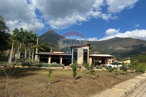 Venda-Casa-Espera Feliz , Espera Feliz , Minas Gerais , 36830000-620251002-40