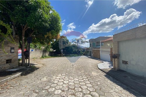 Venda-Terreno-Rua João Batista Celestino , 12/14  - próximo à igreja fonte de vida  - Mata da Praia , Vitória , Espírito Santo , 29066140-620131108-8