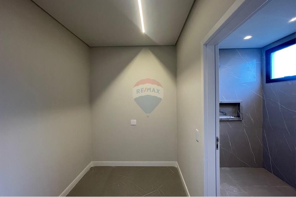 Casa - Venda - Vila Velha , Espírito Santo - WhatsApp Image 2025-06-06 at 10.30.17 (1).jpeg - Closet - 620171059-1