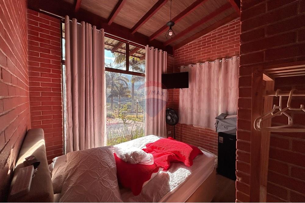 Casa - Venda - Espera Feliz , Minas Gerais - WhatsApp Image 2025-08-04 at 14.56.03.jpeg - 620251001-40