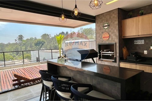 Venda-Casa de Condomínio-Avenida Prefeito Francisco Ribeiro Nogueira , 2134  - Estrada Mogi Bertioga  - Mogi Moderno , Mogi das Cruzes , São Paulo , 08717490-631251046-5