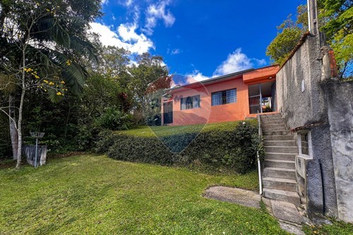 Venda-Casa-Rua Arco Verde , 374  - Em frente ao águas pilar  - Santa Luzia , Ribeirão Pires , São Paulo , 09432360-631371006-314