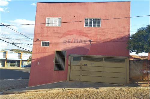 Alugar-Sobrado-Vila Clélia , Lins , São Paulo , 16401-310-631011014-1215