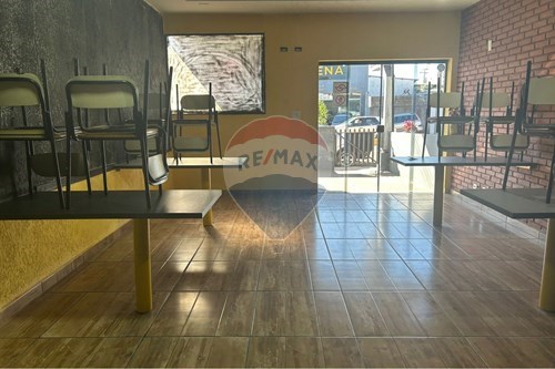 Alugar-Ponto Comercial/ Loja-Centro , Botucatu , São Paulo , 18600020-630481023-8