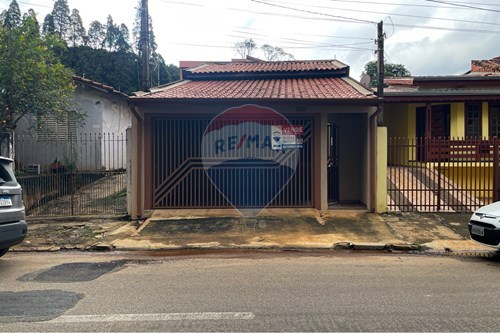 Venda-Casa-Avenida Doutor Olavo Ribeiro de Souza , 240  - Jardim Wanderley , Tatuí , São Paulo , 18277-440-631081035-47