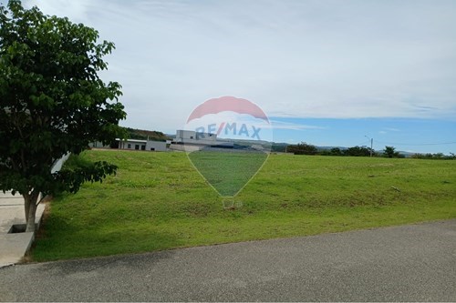 Venda-Terreno-Rua das Esmeraldas , Lote 3  - Residencial Alta Vista , Salto de Pirapora , São Paulo , 18160844-631181028-61