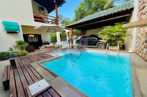 Venda-Casa-Estrada Caetano Monteiro , 1833  - Próximo a Pestalozzi  - Badu , Niterói , Rio de Janeiro , 24320570-631521006-105