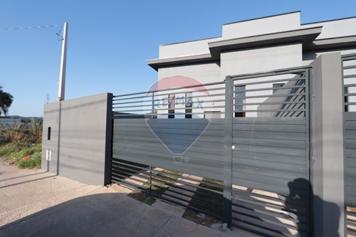 Venda-Casa-Rua das Papoulas , 307  - Corpo de Bombeiro  - Vila Mike , São Roque , São Paulo , 18136185-631601001-8