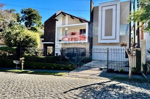 Venda-Casa-RUA JOAQUIM MACEDO SOARES , 45  - PROXIMO AO COMEMORI  - Duas Pedras , Nova Friburgo , Rio de Janeiro , 28635-020-630551055-100