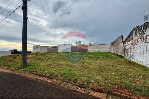 Venda-Terreno-Lívia I , Botucatu , São Paulo , 18606-466-630111086-2