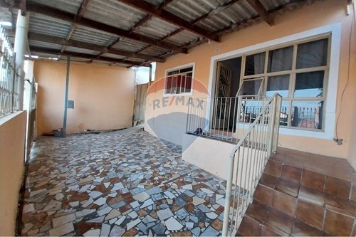 Venda-Casa-Rua Emilia Ribeiro , 230  - Próximo Posto de Saúde  - Jardim Daniel Haddad , Salto de Pirapora , São Paulo , 18160000-631181023-45