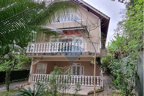 Venda-Casa-Rua Maria Joaquina Félix Almeida , 95  - Itaipava , Petrópolis , Rio de Janeiro , 25740080-630131067-208