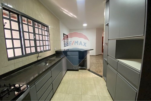 Alugar-Casa-Vila Cidade Jardim , Botucatu , São Paulo , 18601250-630481079-190