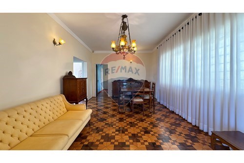 Venda-Casa-Rua Emílio Cani , 341  - Vila Santa Therezinha de Menino Jesus , Botucatu , São Paulo , 18602295-630111014-73