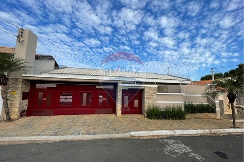 Venda-Casa-Rua Faustino Sanches , 22  - Parque Universitário , Tupã , São Paulo , 17607330-630151001-79