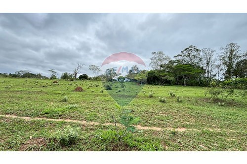 Venda-Chácara / Sítio / Fazenda-Avenida Ernesto Eburneo , 84  - São Marco V  - Centro , Bofete , São Paulo , 18590000-630481027-107