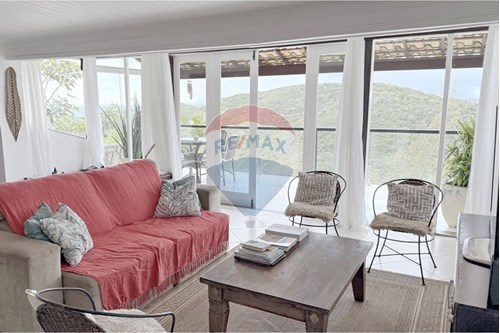 Venda-Casa-Estrada Deodoro de Azevedo , 261  - Condomínio Bosque do Peró  - Peró , Cabo Frio , Rio de Janeiro , 28923382-630391088-17