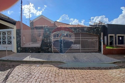 Venda-Casa-Rua 9de Julho , 1188  - ESCOLA FERNANDO  COSTA  - Vila Alta , Lins , São Paulo , 16400111-630511036-24