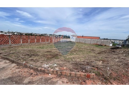 Venda-Terreno-Rua José Delgado Serrati , 20  - Residencial Bongiovani , Presidente Prudente , São Paulo , 19010090-630091016-200