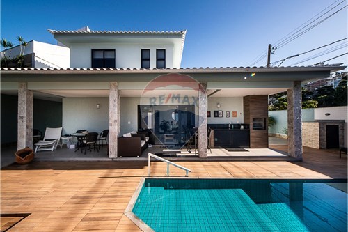 Venda-Casa-Rua Luís Pereira dos Santos , 0  - Camboinhas , Niterói , Rio de Janeiro , 24358638-631621004-32